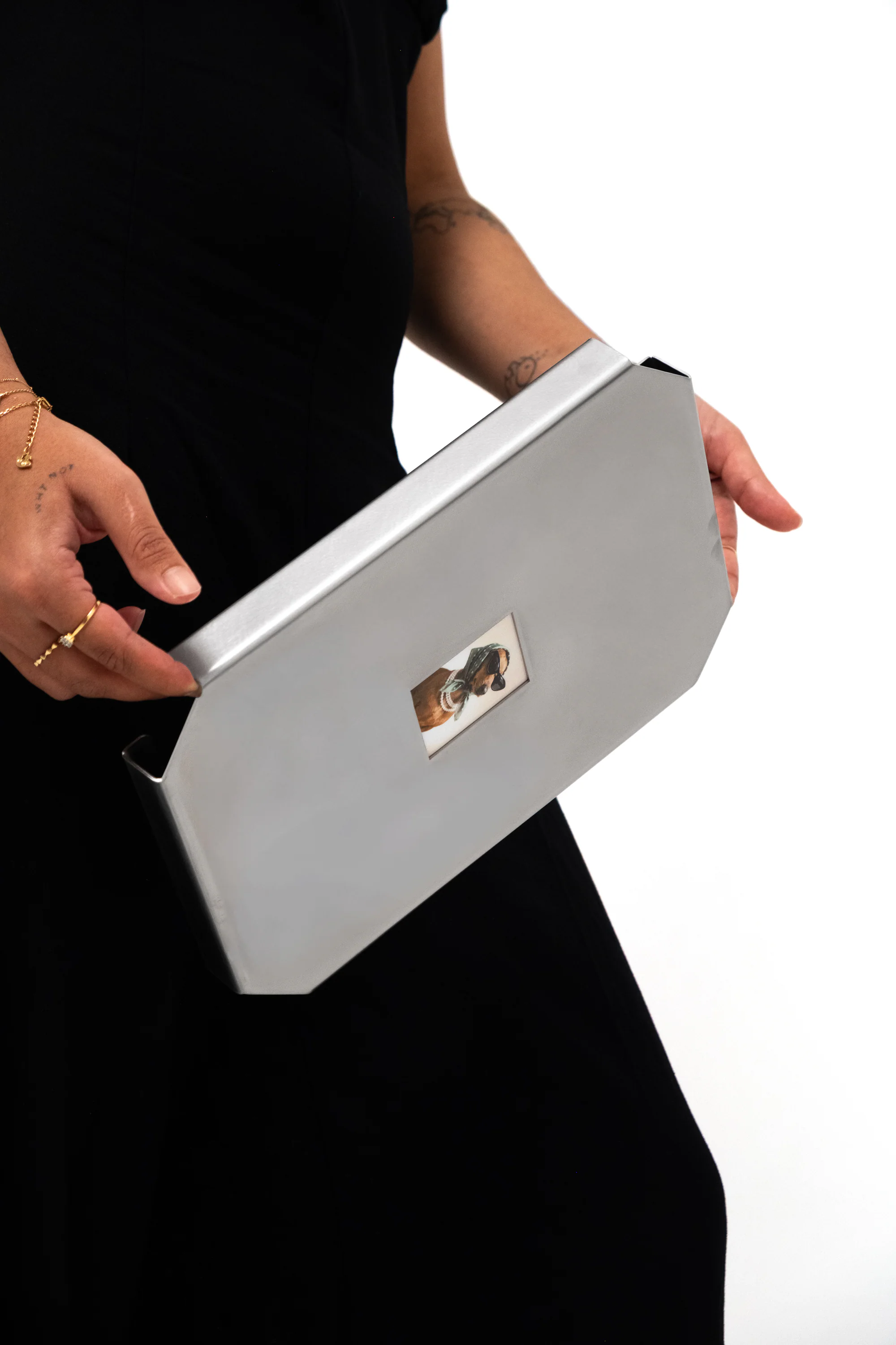 Oddjoy Memory Frame held horizontally